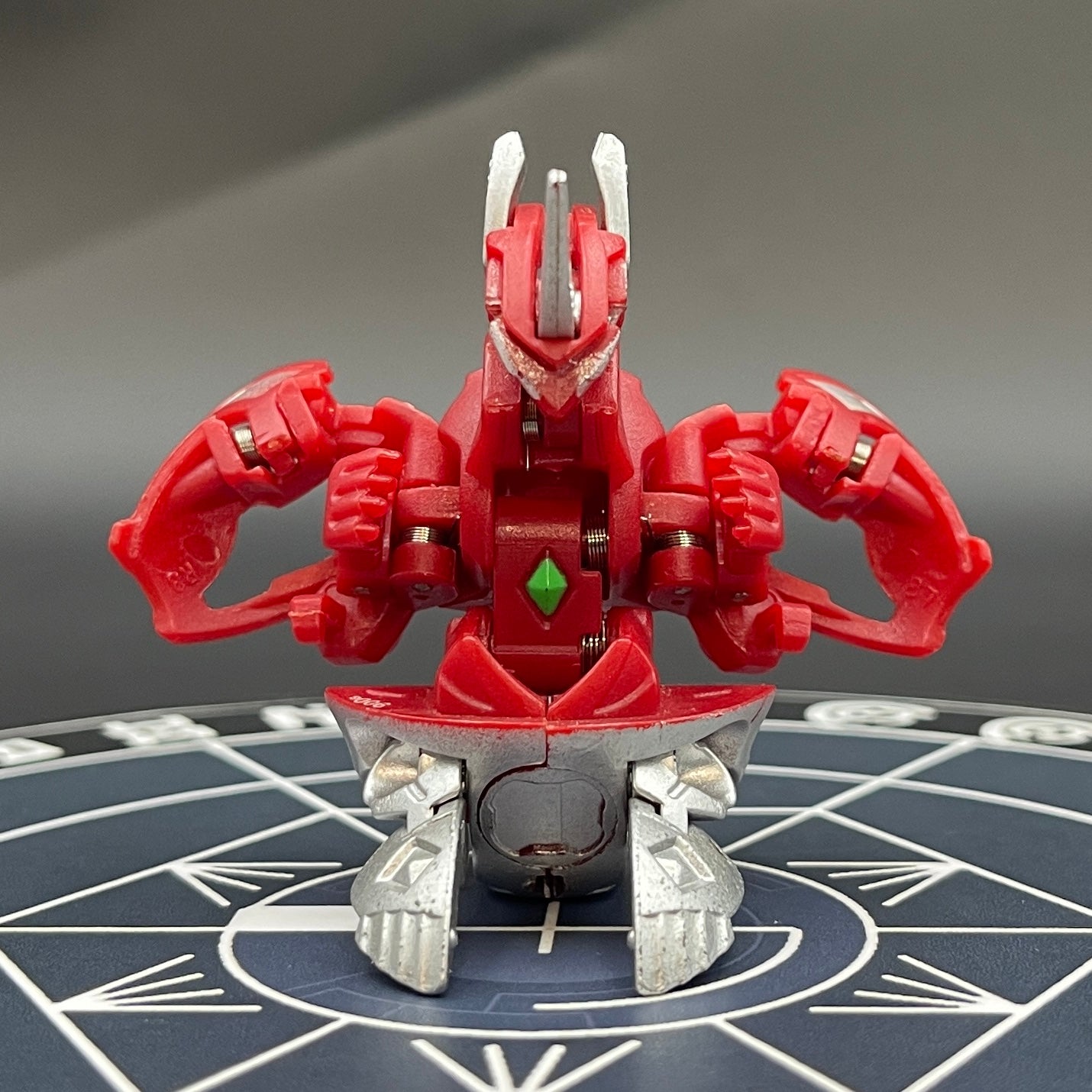 Pyrus Titanium Dragonoid Diecast Metal Bakugan Mechtanium Surge