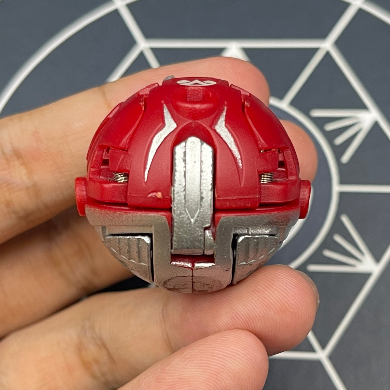 Pyrus Titanium Dragonoid Diecast Metal Bakugan Mechtanium Surge