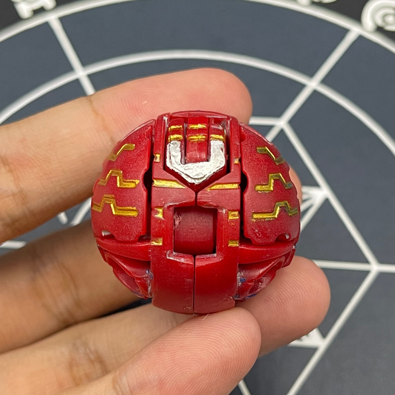 Pyrus Boulderon Bakugan Mechtanium Surge (There is a flaw)