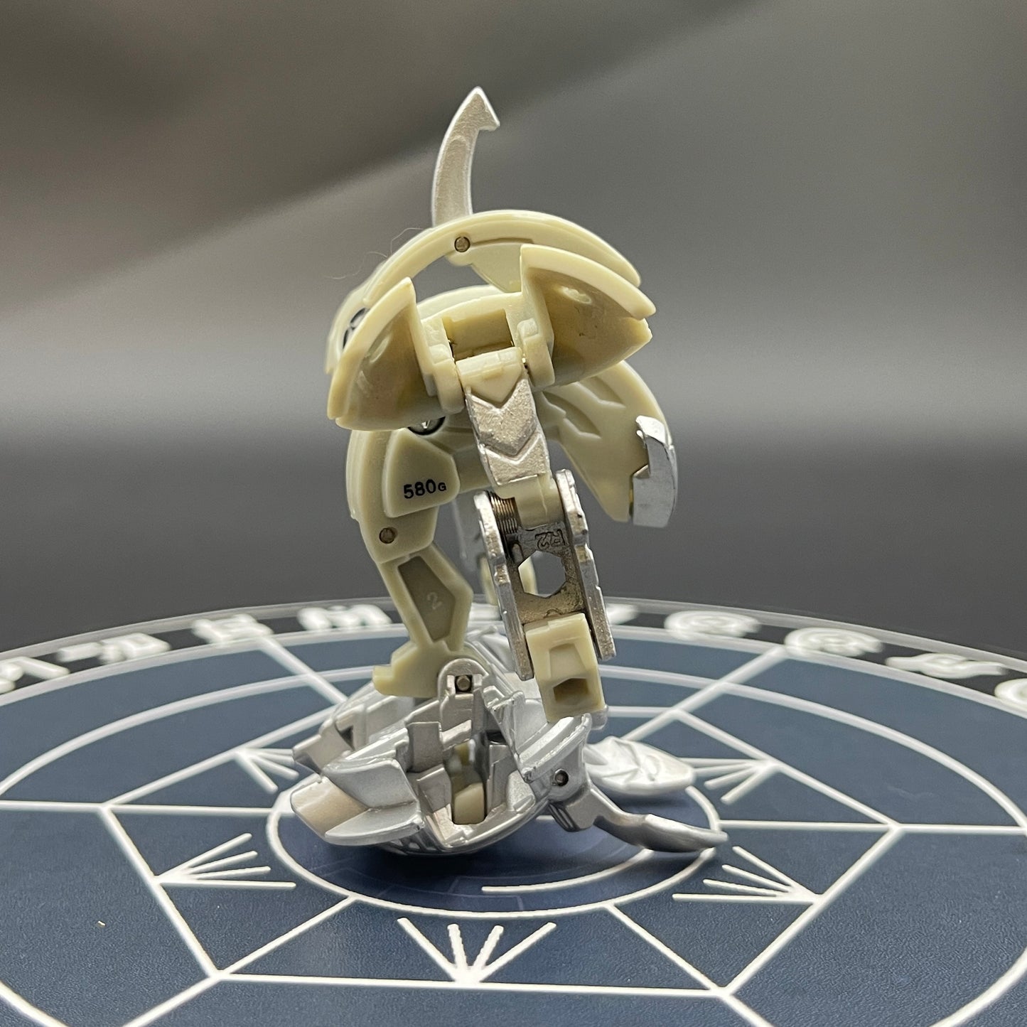 Haos Wolfurio B2 Bakugan Mechtanium Surge