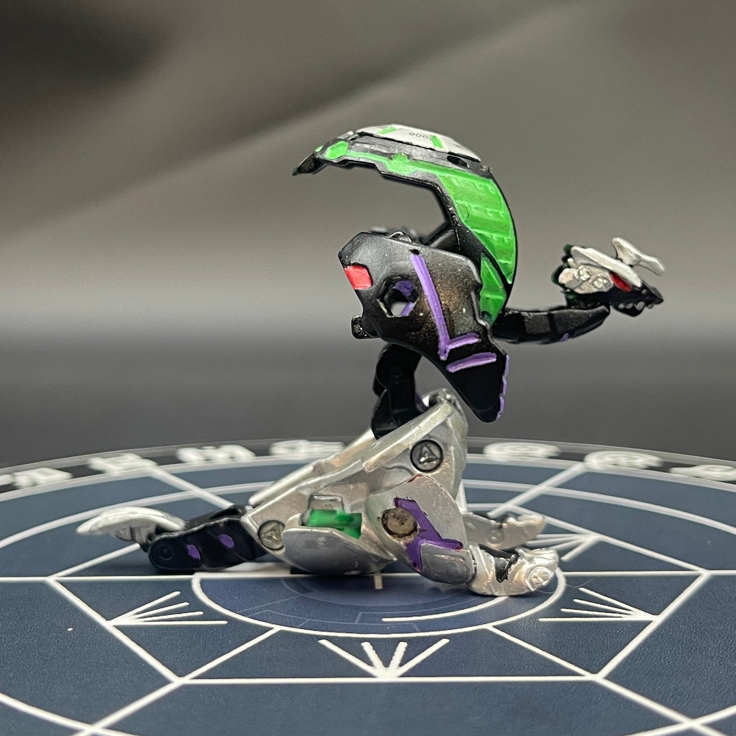 Darkus Infinity Helios B2 Custom Painted Bakugan Mechtanium Surge