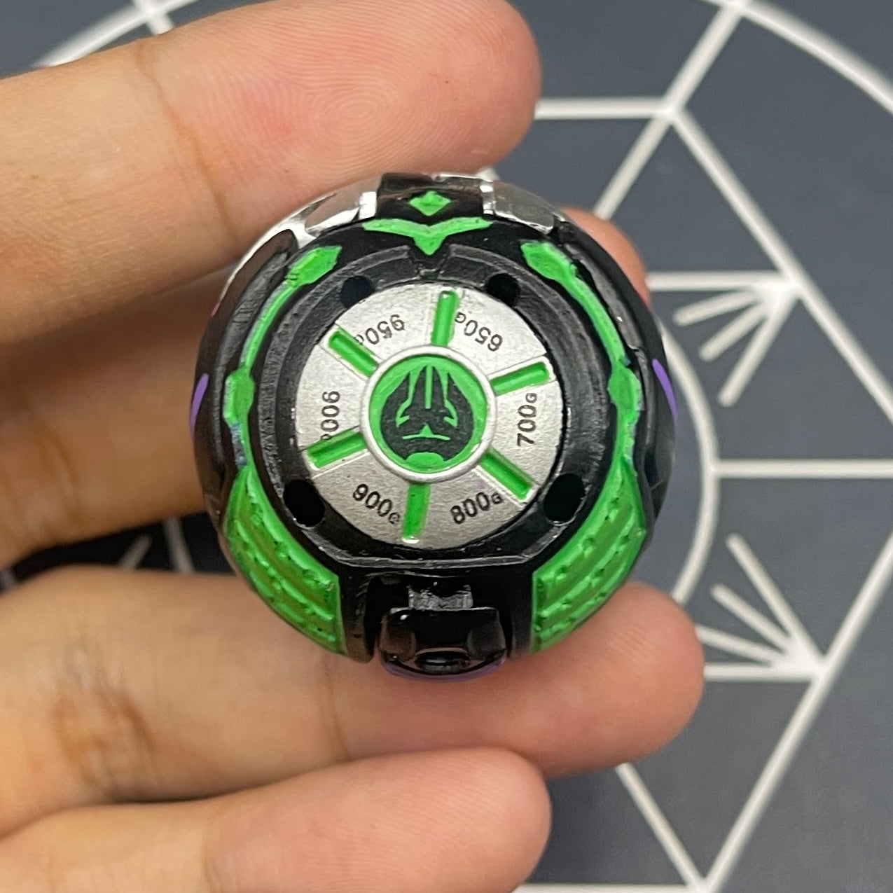 Darkus Infinity Helios B2 Custom Painted Bakugan Mechtanium Surge