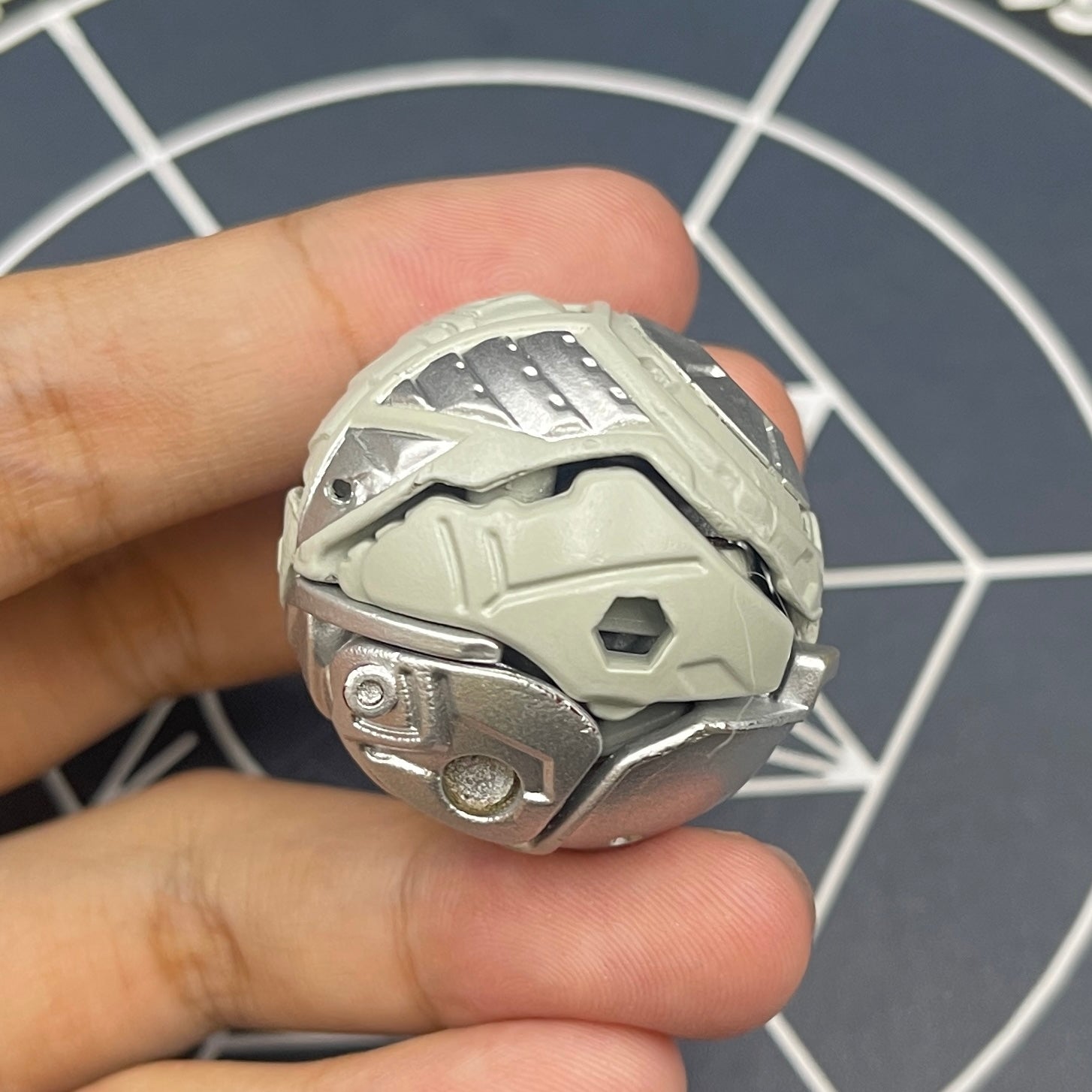 Haos Infinity Helios B2 Bakugan Mechtanium Surge