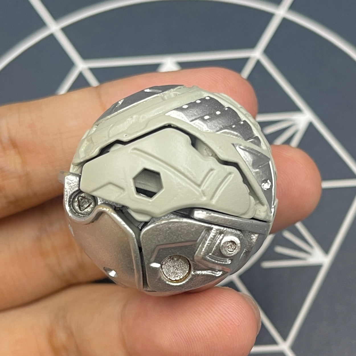 Haos Infinity Helios B2 Bakugan Mechtanium Surge