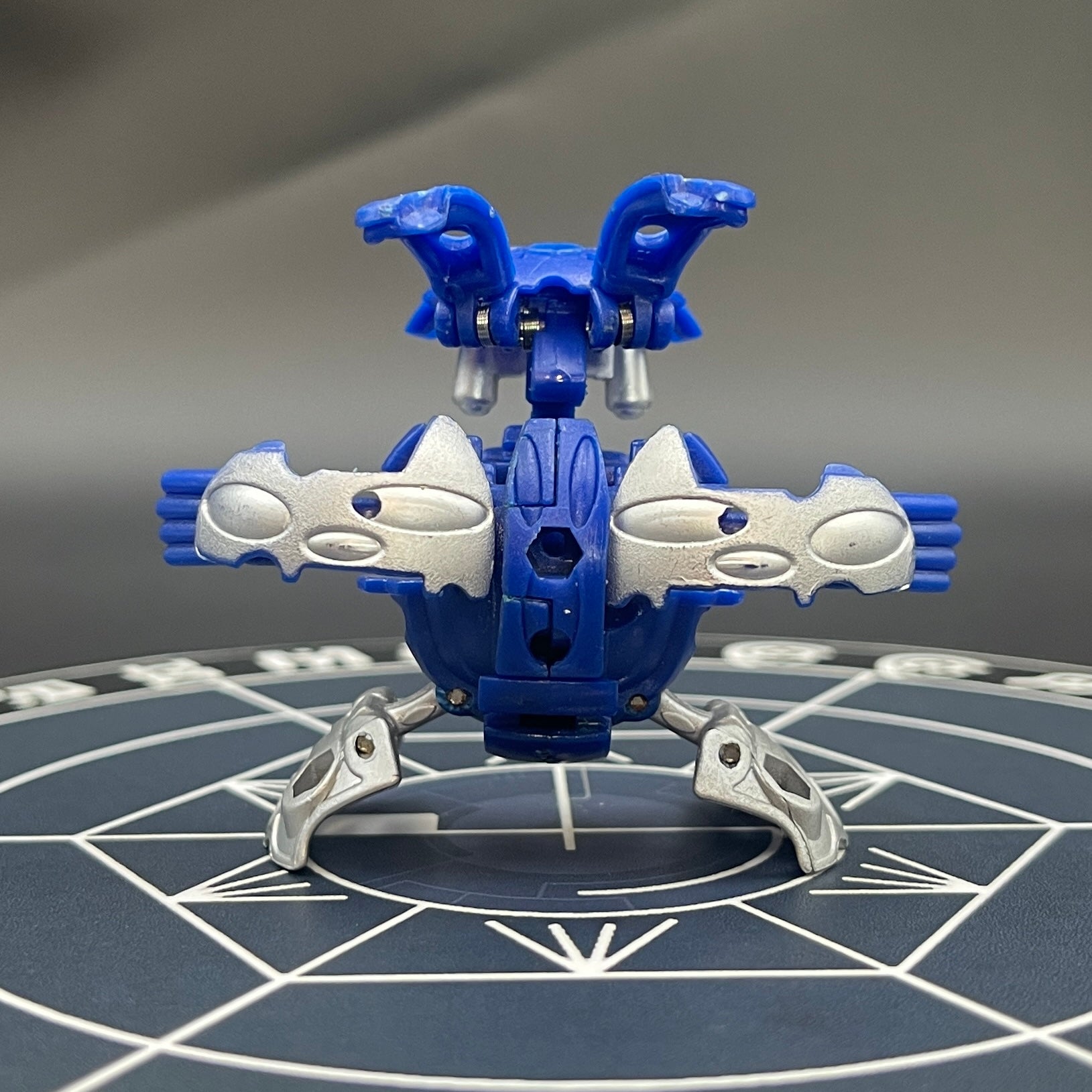 Aquos Infinity Trister B2 Bakugan Mechtanium Surge
