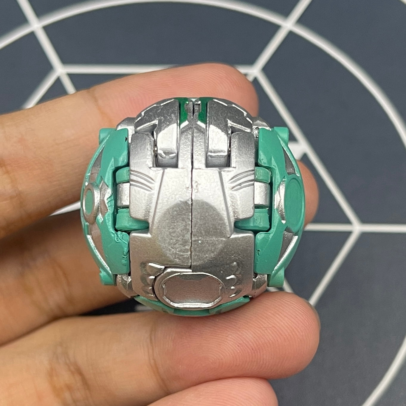 Ventus Taylean B2 Custom Painted Bakugan Mechtanium Surge