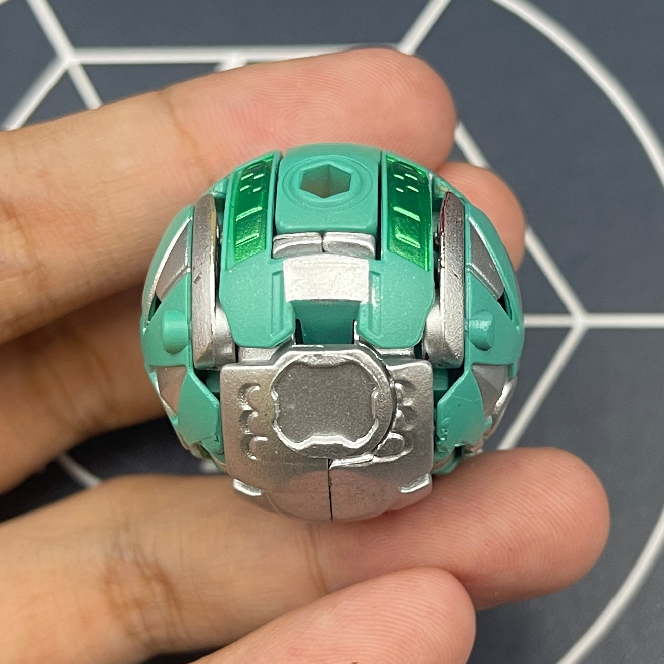 Ventus Taylean B2 Custom Painted Bakugan Mechtanium Surge