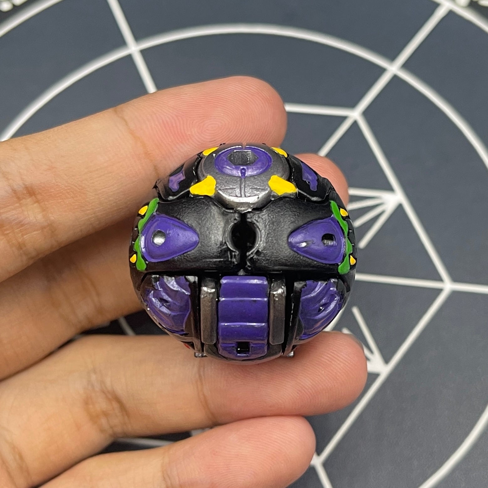 Horridian B2 Darkus Custom Painted | Bakugan Mechtanium Surge
