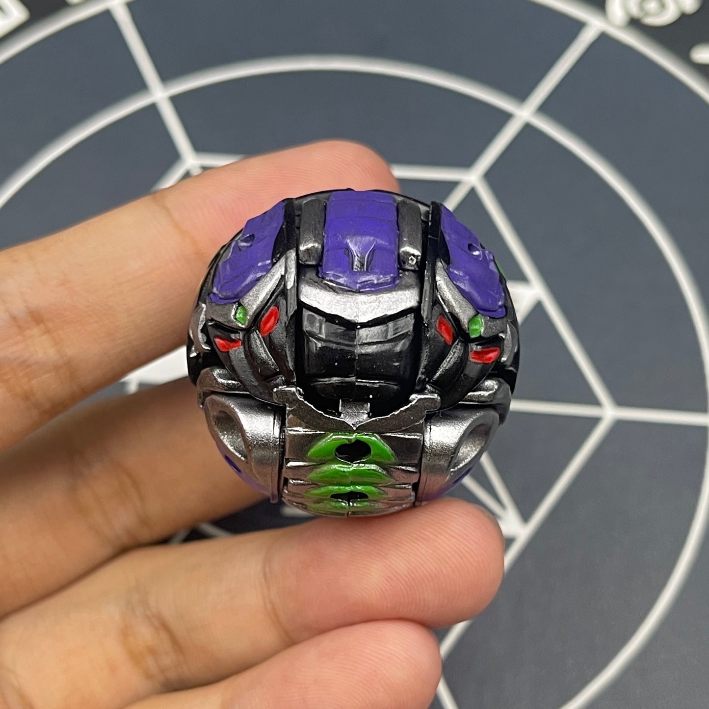Horridian B2 Darkus Custom Painted | Bakugan Mechtanium Surge