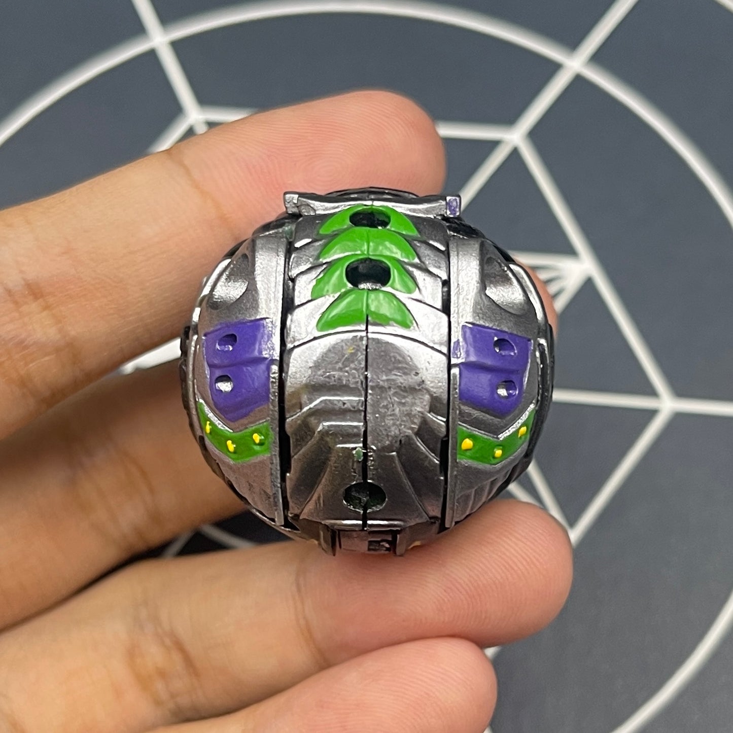 Horridian B2 Darkus Custom Painted | Bakugan Mechtanium Surge