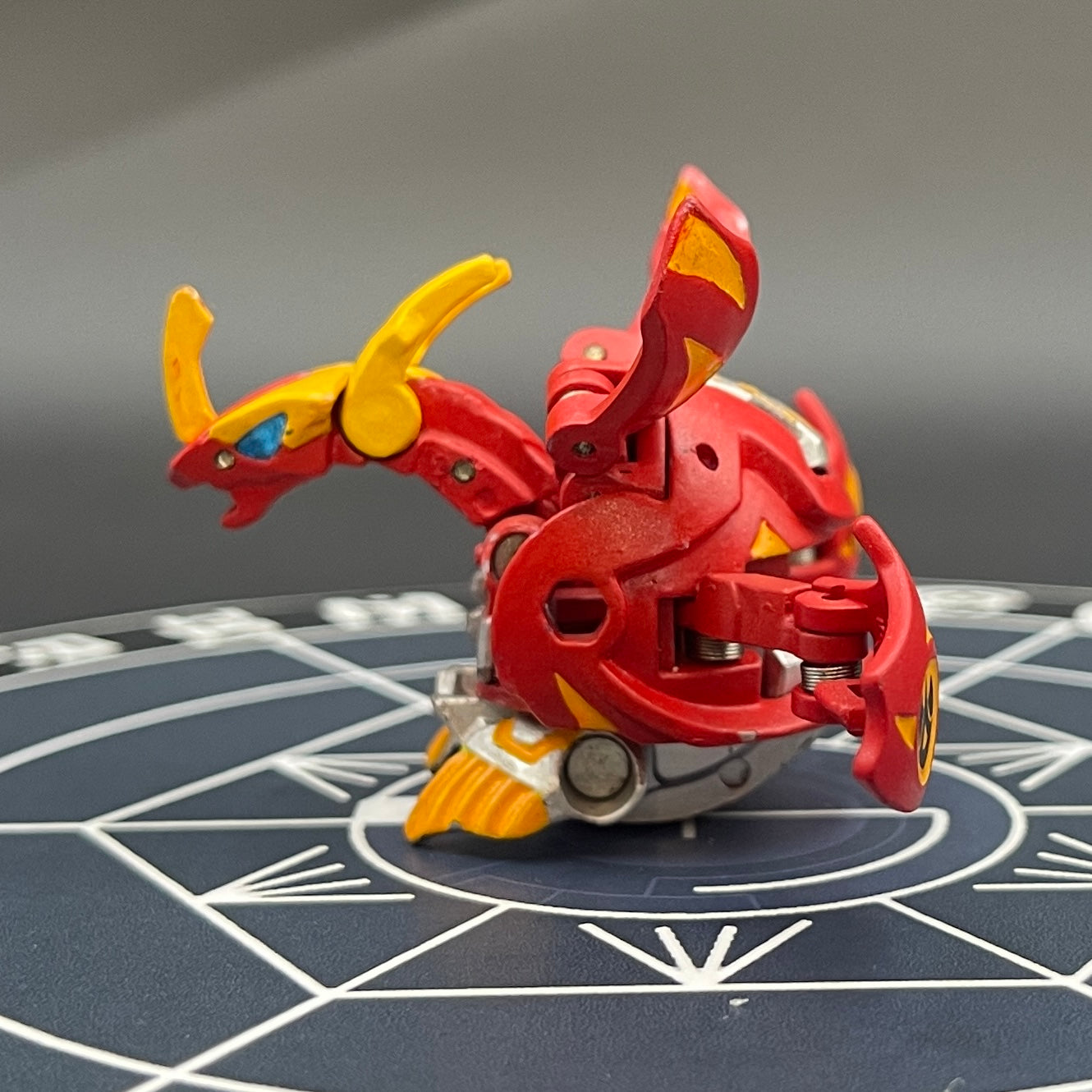 Mercury Dragonoid B2 Pyrus Custom Painted | Bakugan Mechtanium Surge