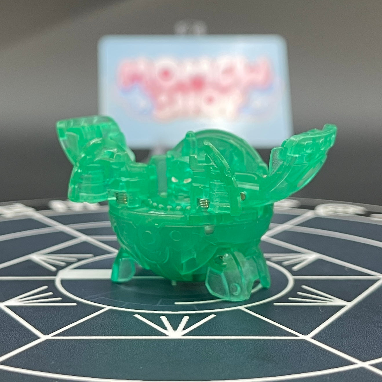 Fourtress B2 Ventus Translucent | Bakugan Battle Brawlers (Rare!!)