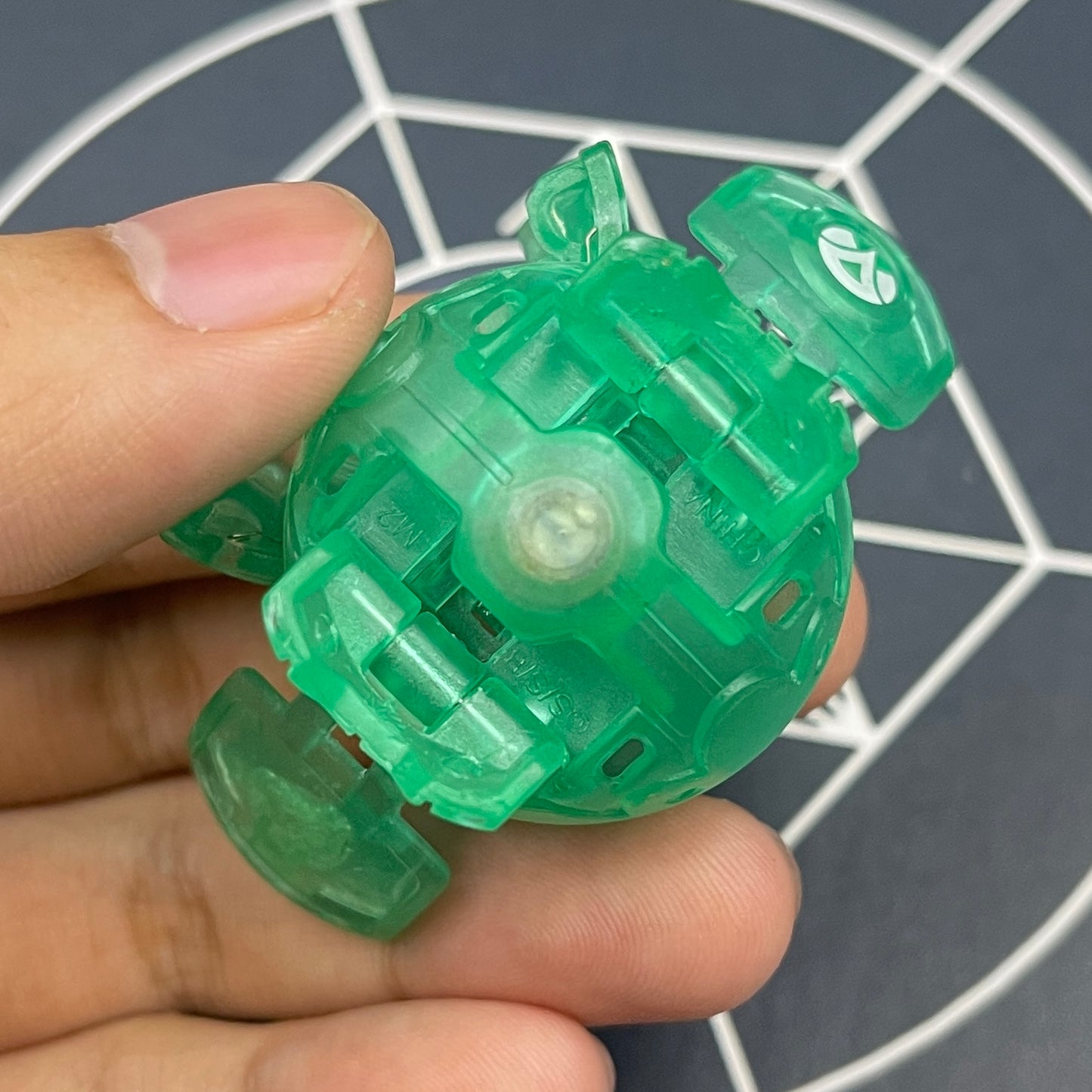 Fourtress B2 Ventus Translucent | Bakugan Battle Brawlers (Rare!!)