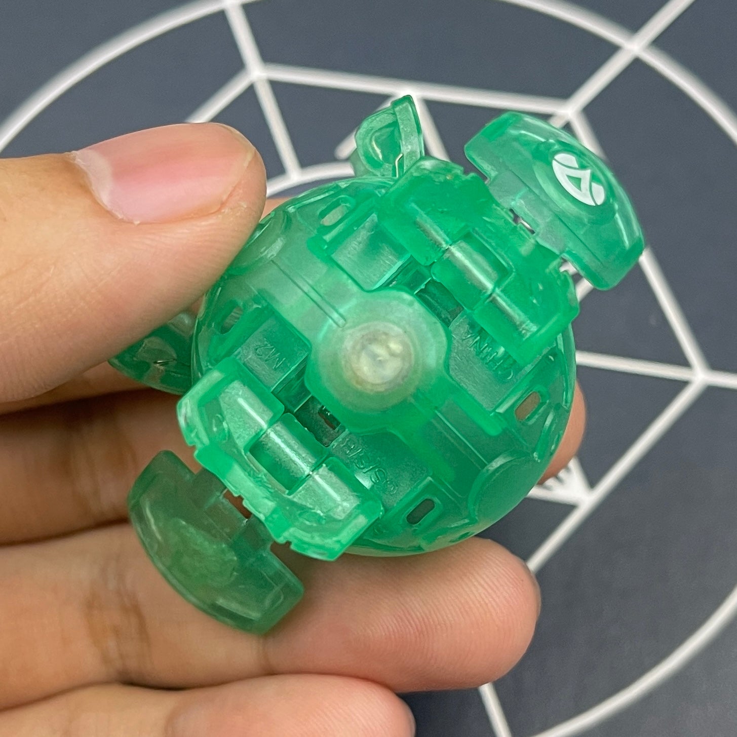 Fourtress B2 Ventus Translucent | Bakugan Battle Brawlers (Rare!!)