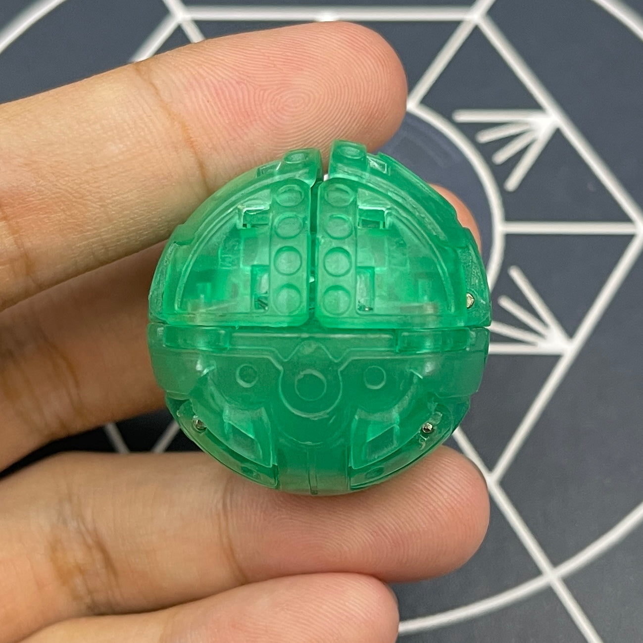 Fourtress B2 Ventus Translucent | Bakugan Battle Brawlers (Rare!!)