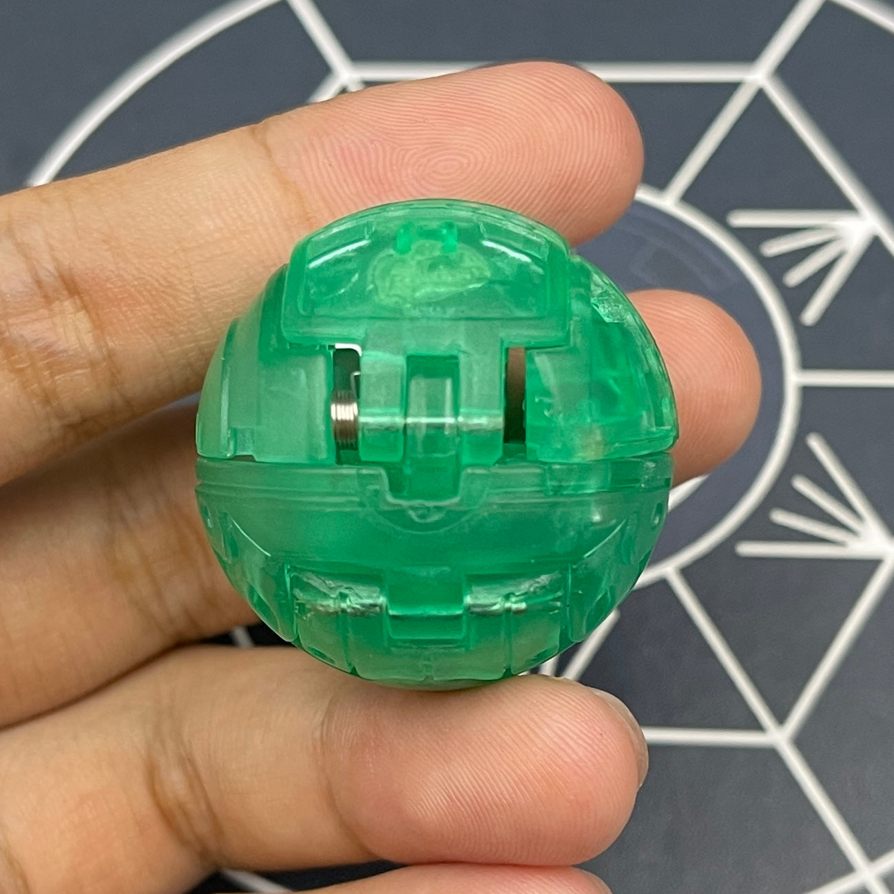Fourtress B2 Ventus Translucent | Bakugan Battle Brawlers (Rare!!)
