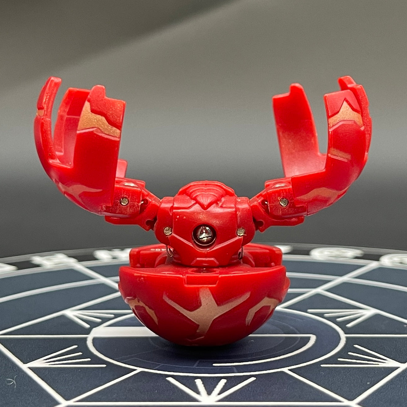 Fear Ripper B2 Pyrus | Bakugan Battle Brawlers