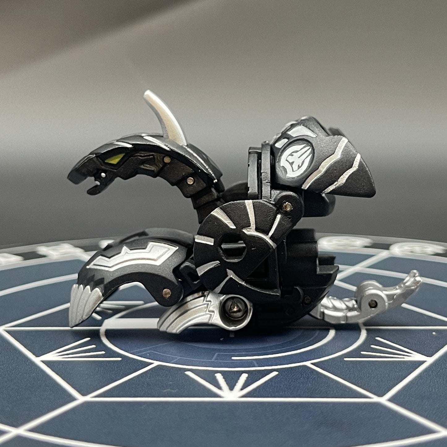 Mutant Helios B2 Darkus Custom Painted | Bakugan Mechtanium Surge (Very Beautiful)