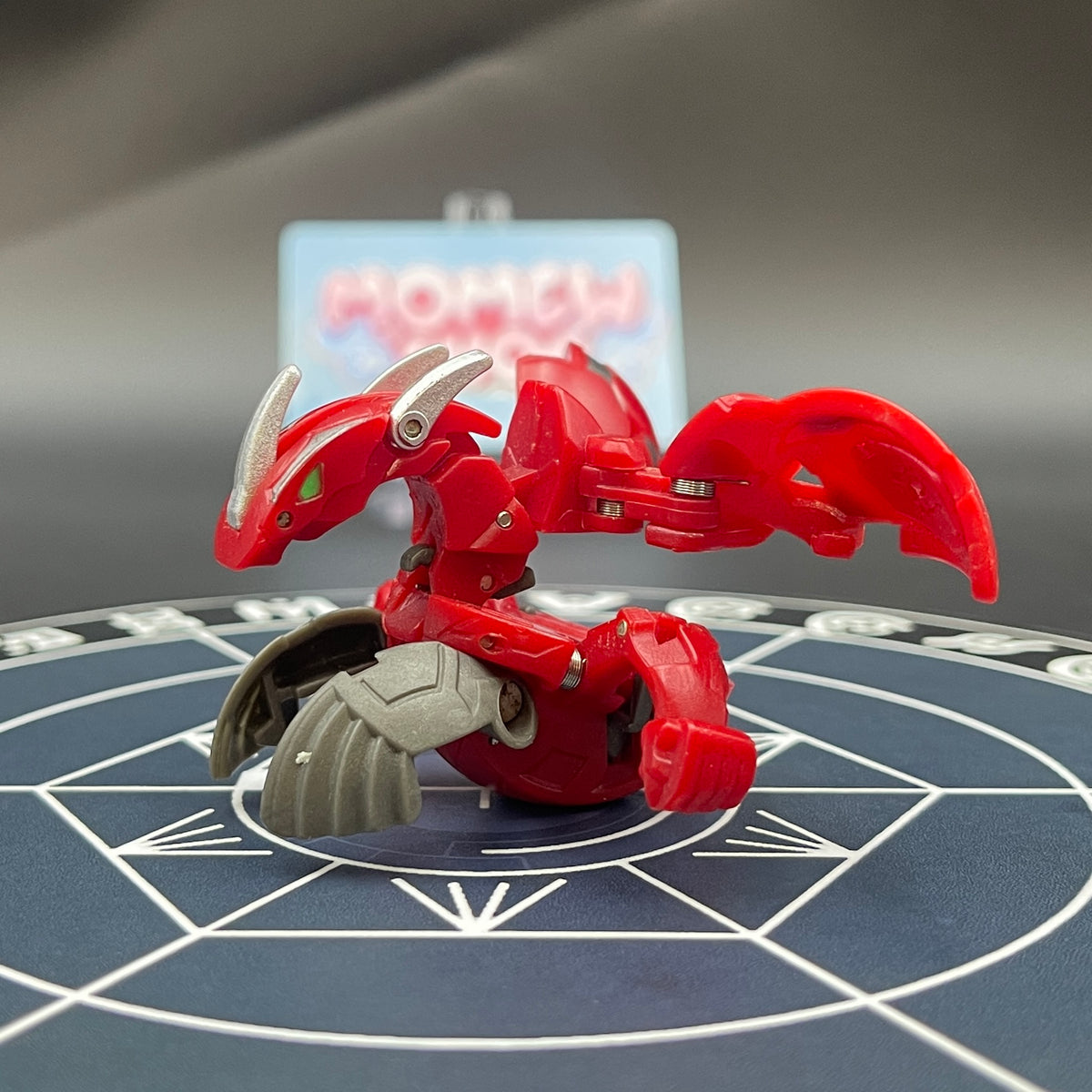 Pyrus Fusion Dragonoid B2 Bakugan Mechtanium Surge