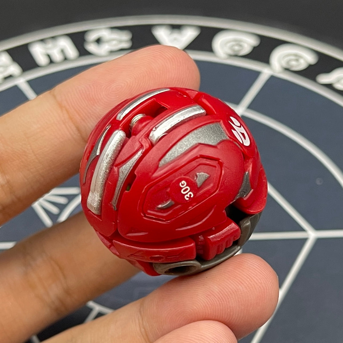 Pyrus Fusion Dragonoid B2 Bakugan Mechtanium Surge