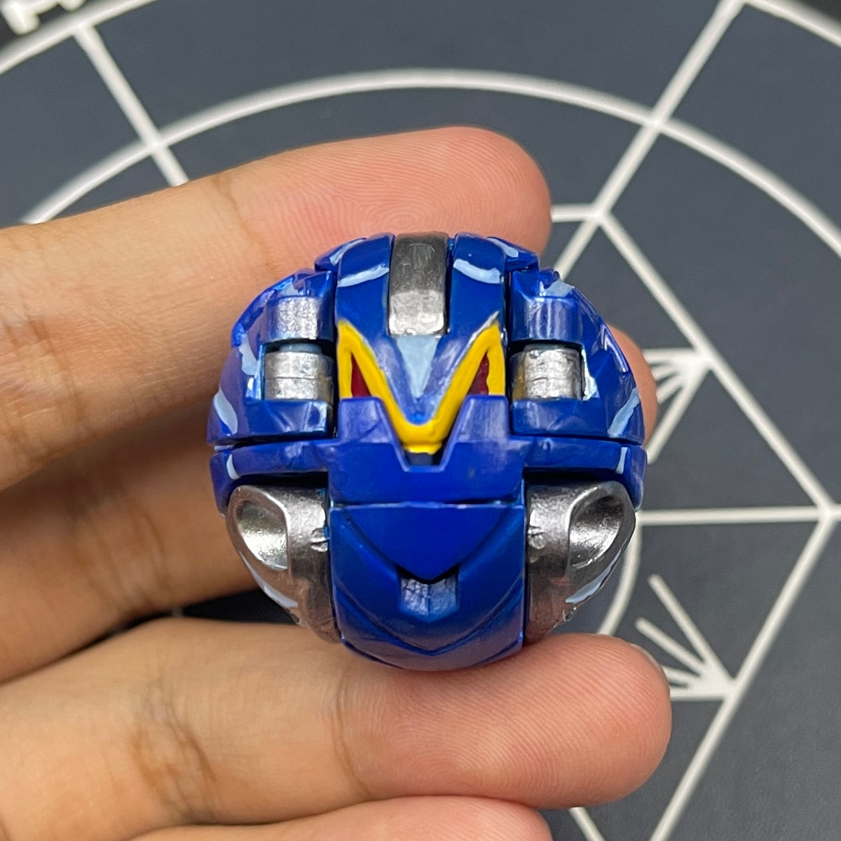 Aquos Radizen B2 Bakugan Mechtanium Surge Newly Painted To Match The Anime Version