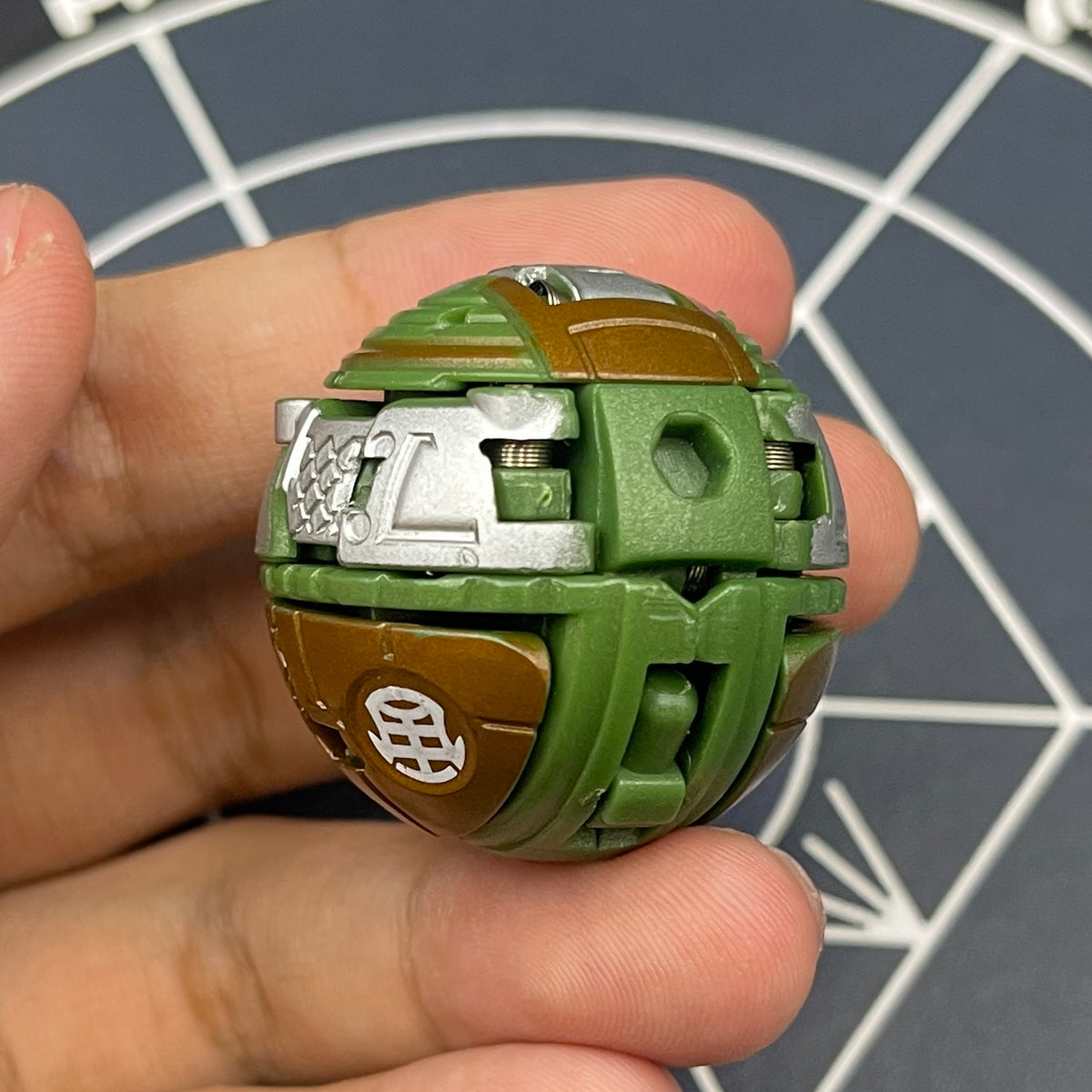 Ventus Jaakor B2 Ver.BukaGold  Bakugan Mechtanium Surge