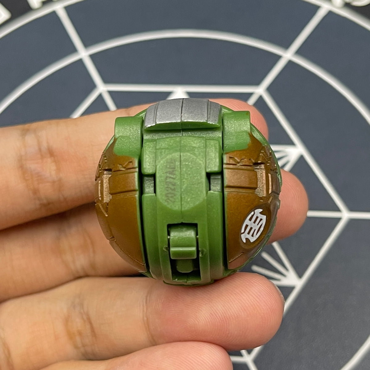 Ventus Jaakor B2 Ver.BukaGold  Bakugan Mechtanium Surge