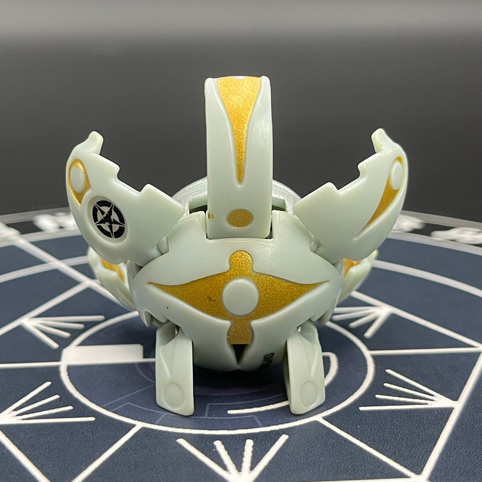 Haos Tentaclear B2 Bakugan Battle Brawlers