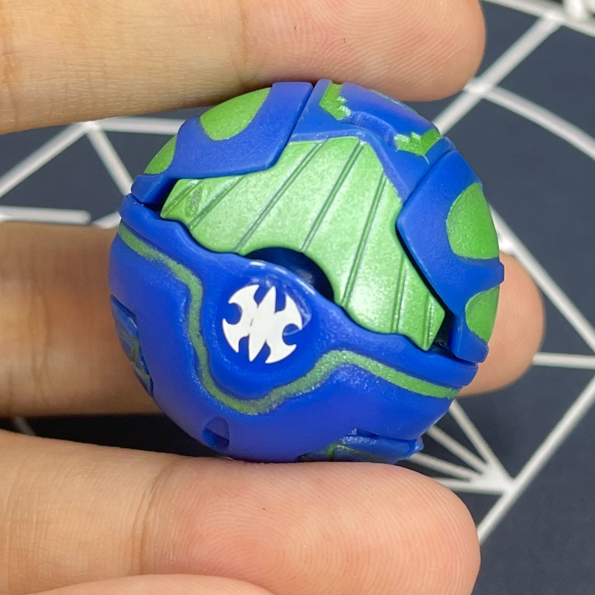 Aquos Sirenoid B2 Bakugan Battle Brawlers
