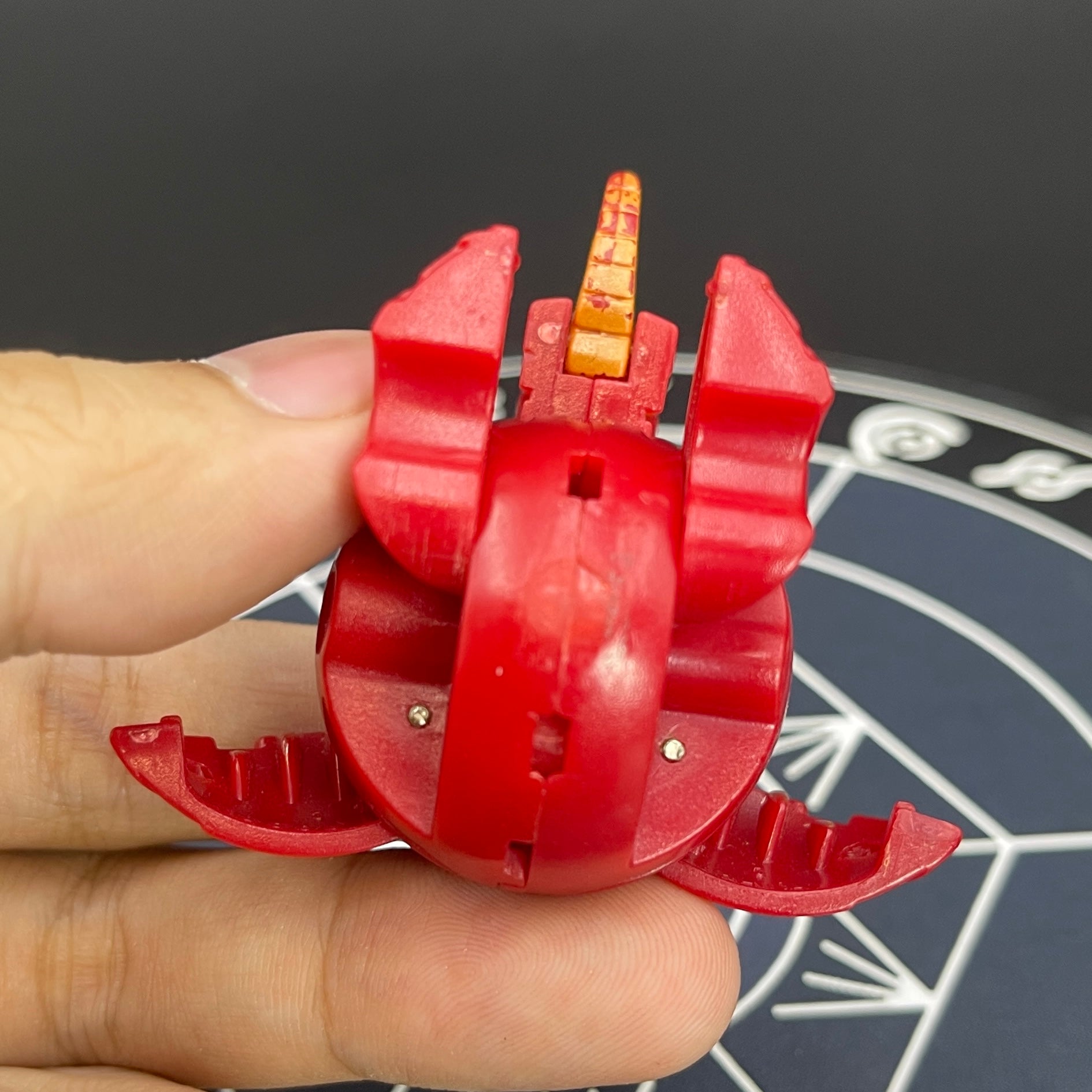 Pyrus Dragonoid B2 Bakugan Battle Brawlers