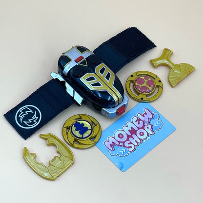 DX Thunder Morpher and DX Gourai Changer from Power Rangers Ninja Storm 2002, also known as DX Change from Super Sentai Hurricaneger 2002, vintage DX Morpher roleplay collectible for Thunder Rangers fans.