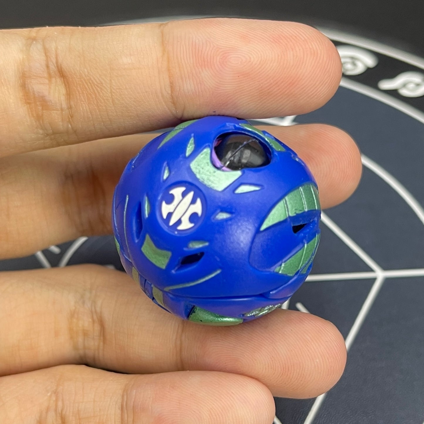 Aquos Preyas B2 Bakugan Battle Brawlers