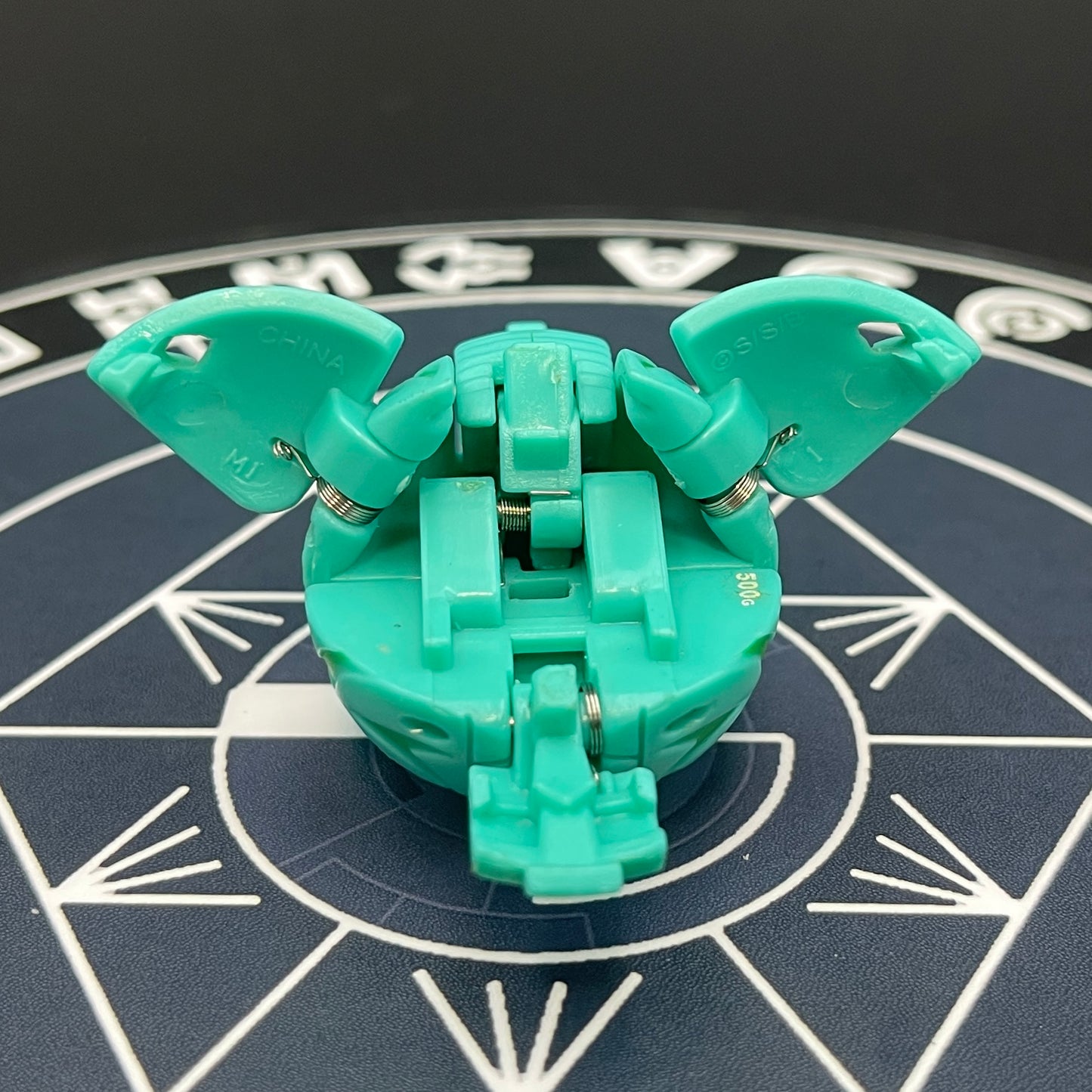 Ventus Skyress B2 Bakugan Battle Brawlers (Rare!)