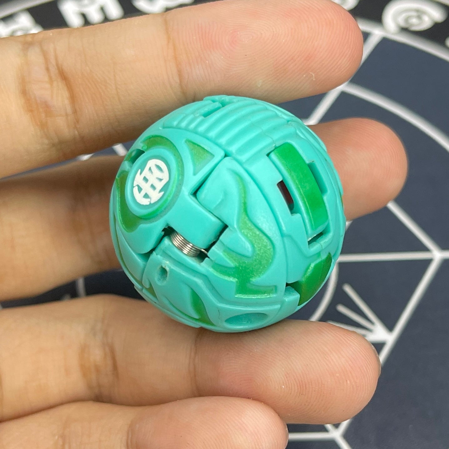 Ventus Skyress B2 Bakugan Battle Brawlers (Rare!)