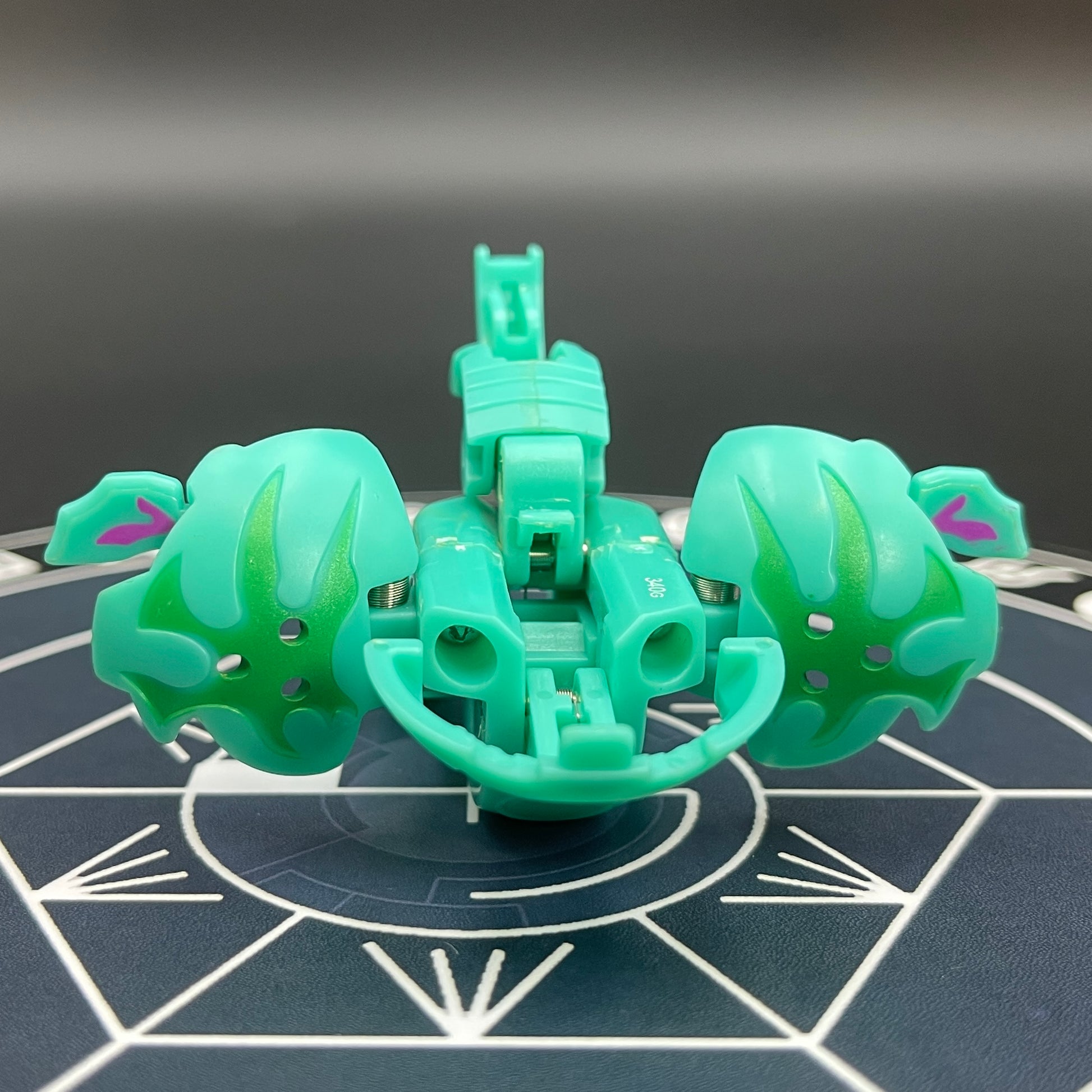 Ventus Storm Skyress B2 Bakugan Battle Brawlers