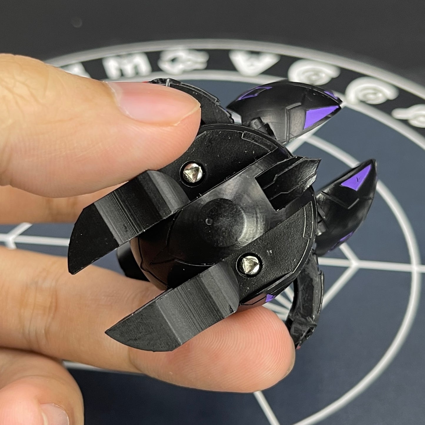 Bakugan Alpha Hydranoid B2 Darkus | Custom Made Accurate Plastic Injection inspired by an anime.