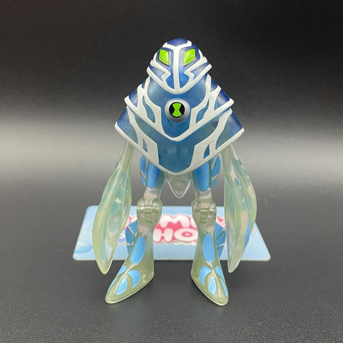 Front view of Ampfibian translucent action figure from Ben 10 Ultimate Alien in blue and clear design