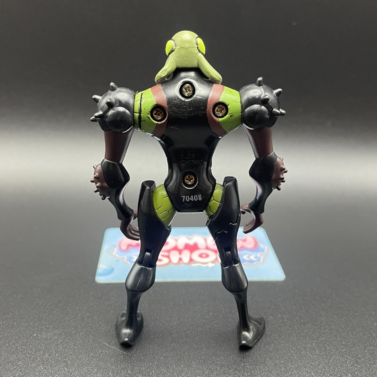 Back view of the classic Ben 10 Vilgax villain action figure.