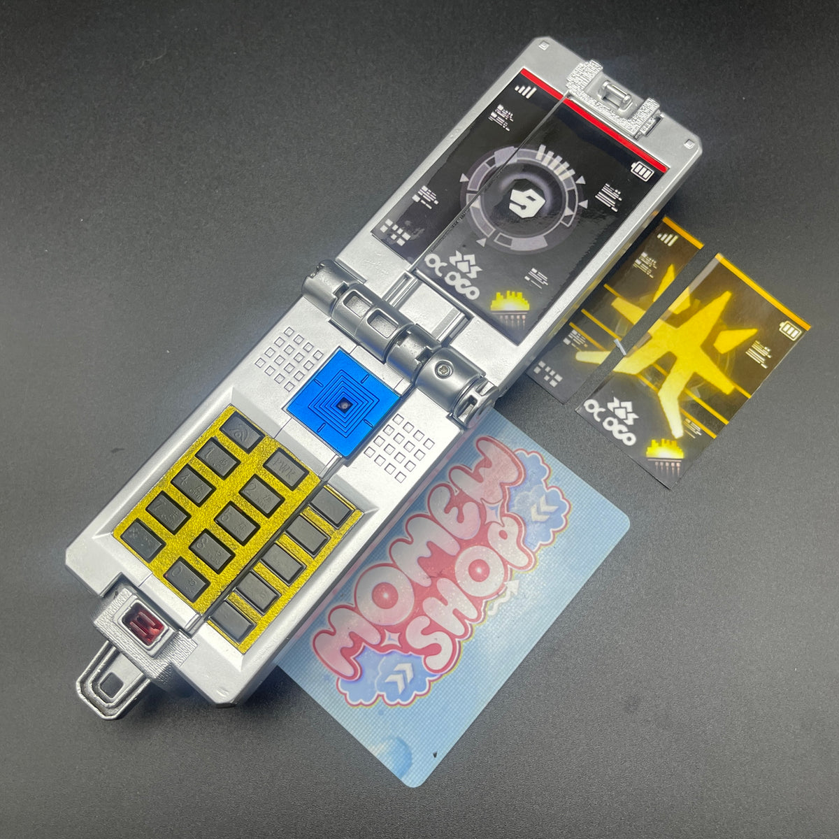 Keypad and screen display view of opened Samurai Gold Morpher.