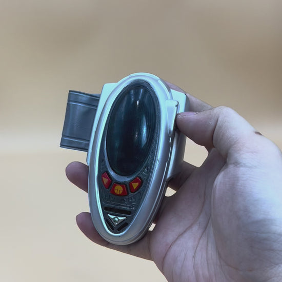 DX Chrono Morpher from Power Rangers Time Force 2000, also known as DX Chrono Changer from Super Sentai Timeranger 2000, vintage DX Morpher and DX Change roleplay toy for Time Force Rangers fans.