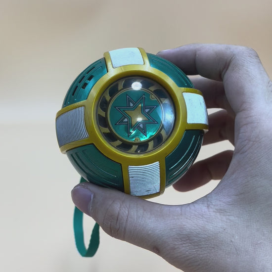DX Samurai Cyclone Morpher and DX Shuriken Ball from Power Rangers Ninja Storm 2002, also known as DX Change from Super Sentai Hurricaneger 2002, vintage DX Morpher roleplay collectible for Green Samurai Ranger fans.